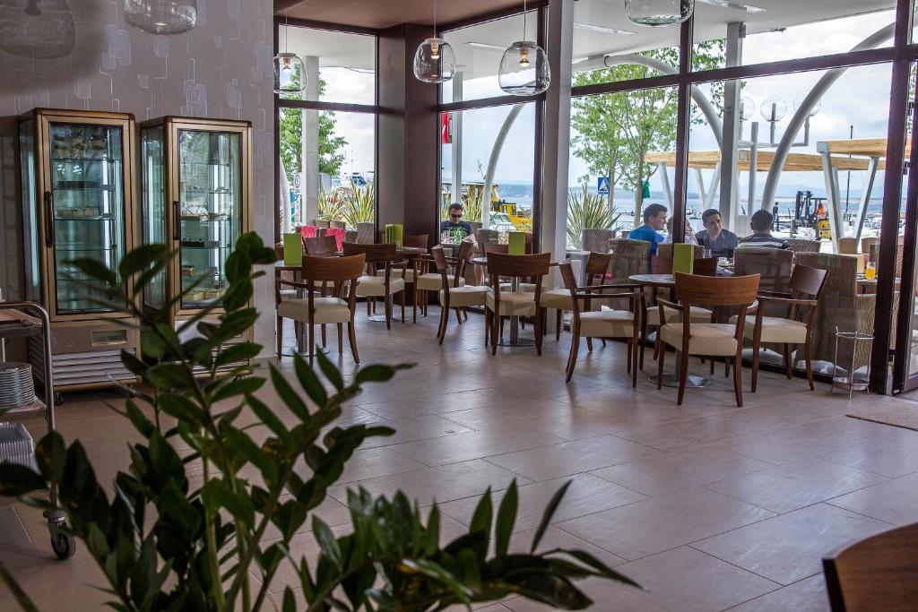 Hotel International Crikvenica Dış mekan fotoğraf