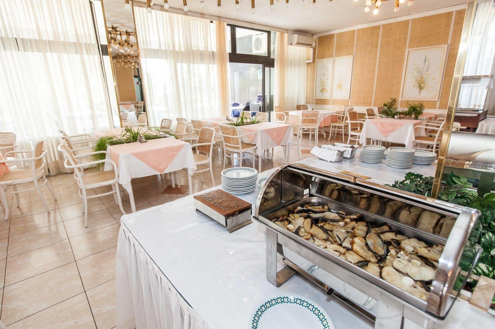 Hotel International Crikvenica Dış mekan fotoğraf